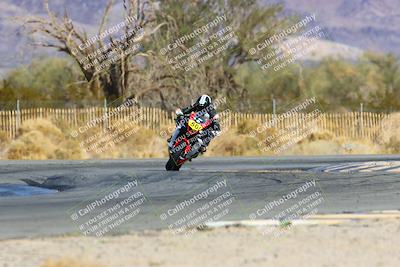 media/Jan-16-2022-CVMA (Sun) [[7f3d92989d]]/Race 3 Amateur Supersport Middleweight/